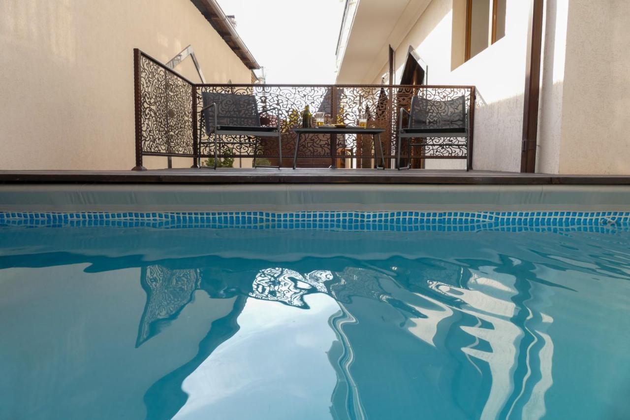 Garuda Boutique Hotel Suchumi Exteriér fotografie