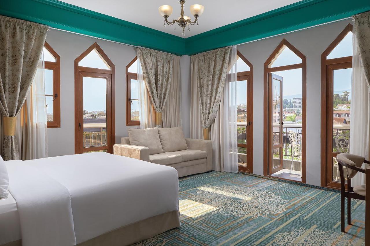 Garuda Boutique Hotel Suchumi Exteriér fotografie