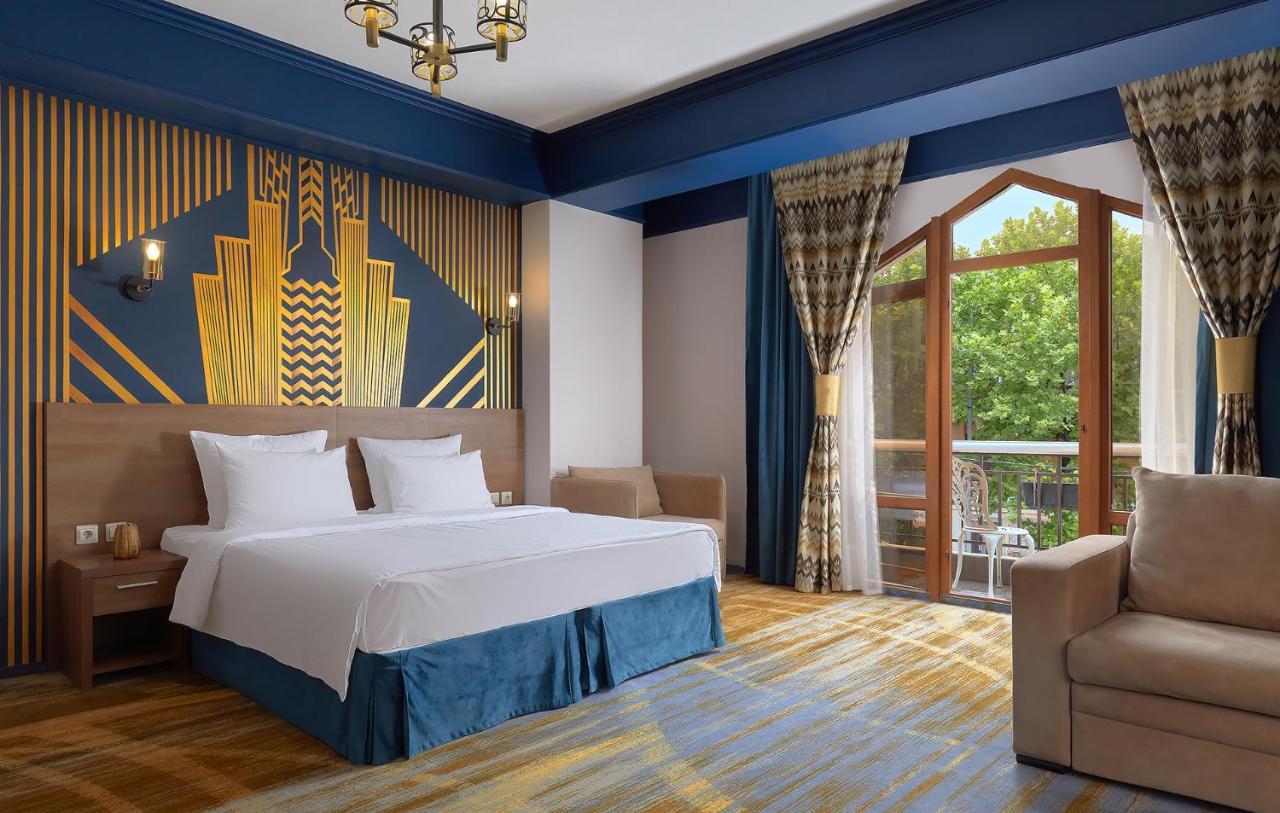 Garuda Boutique Hotel Suchumi Exteriér fotografie