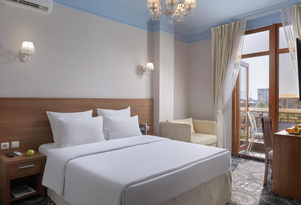 Garuda Boutique Hotel Suchumi Exteriér fotografie